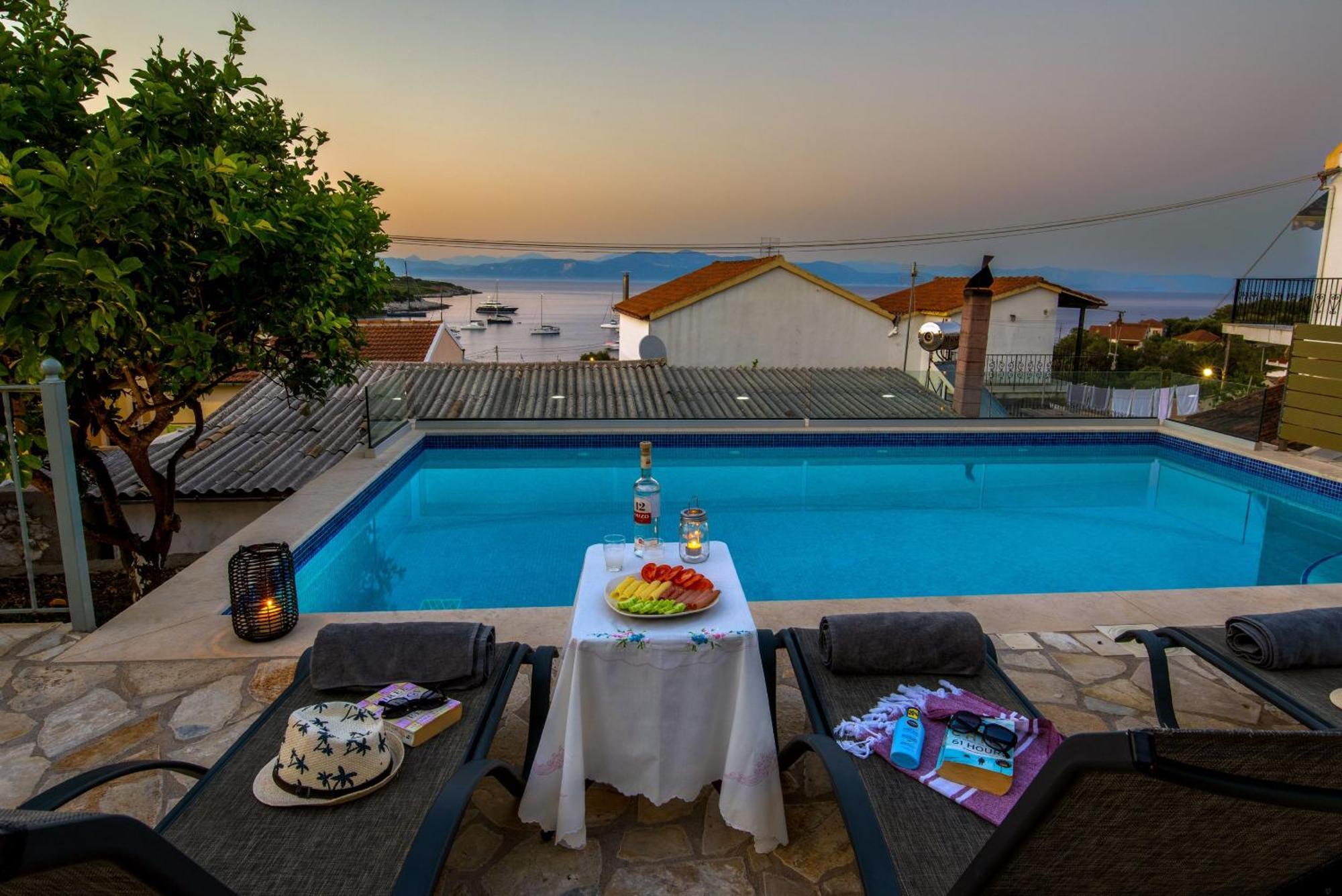 Villa Thea Antonis ガイオス エクステリア 写真