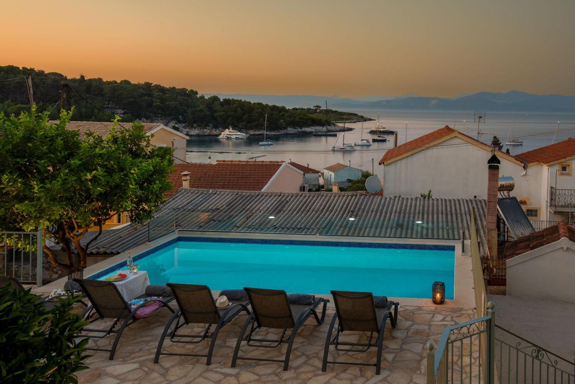 Villa Thea Antonis ガイオス エクステリア 写真