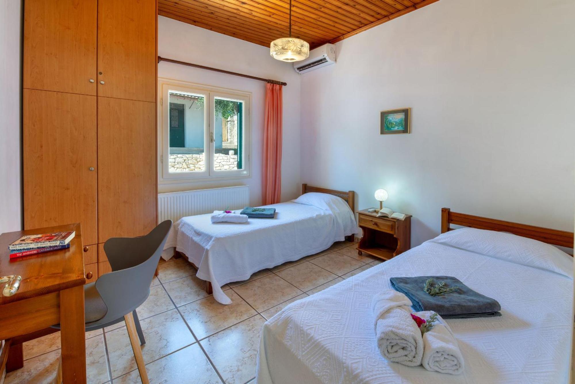 Villa Thea Antonis ガイオス エクステリア 写真