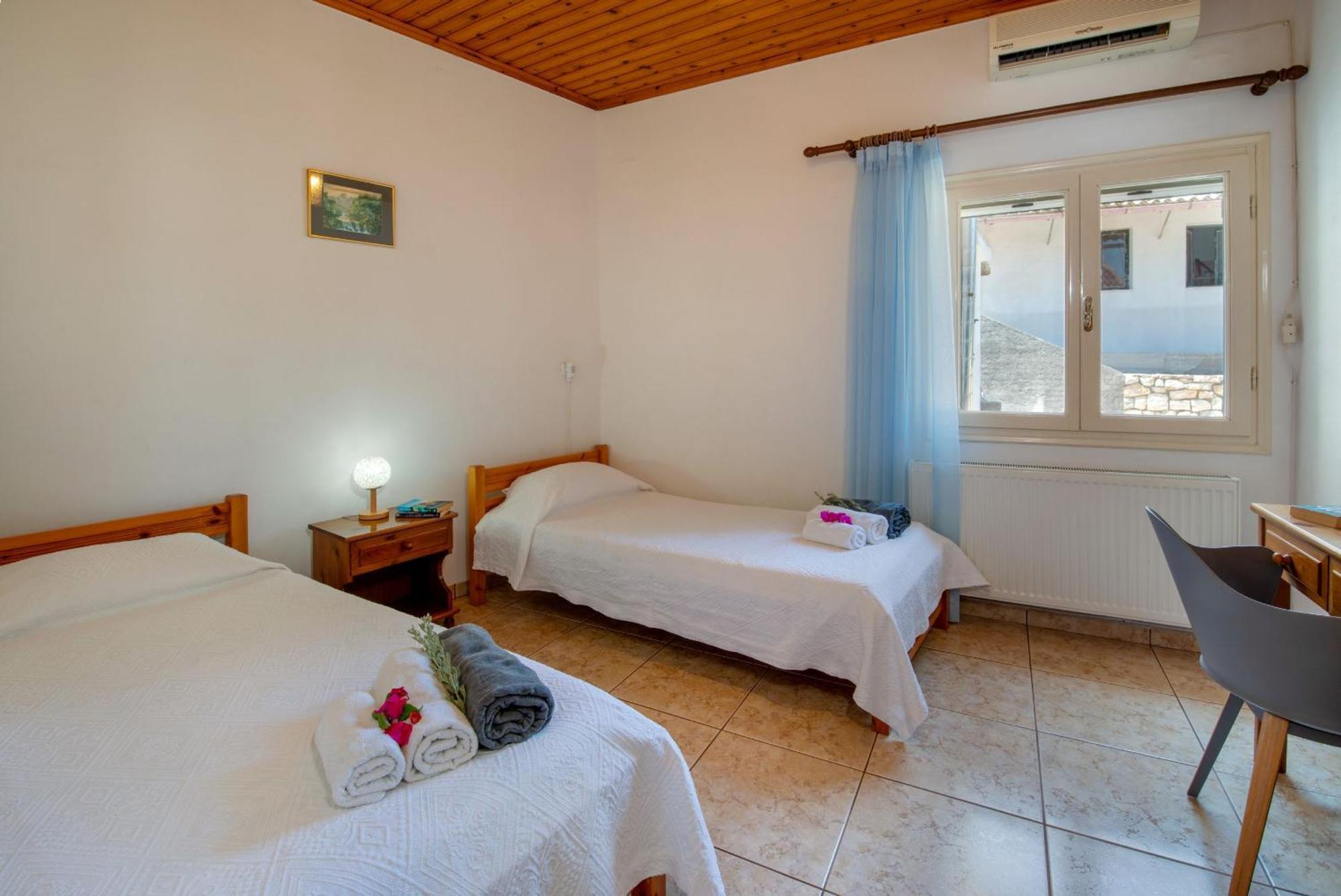 Villa Thea Antonis ガイオス エクステリア 写真